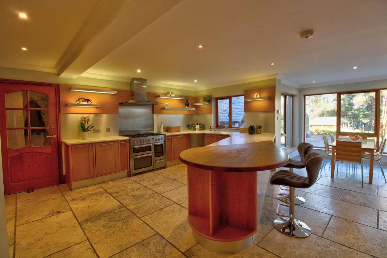 Birchwood House Self-Catering Accommodation Inverness Exterior photo